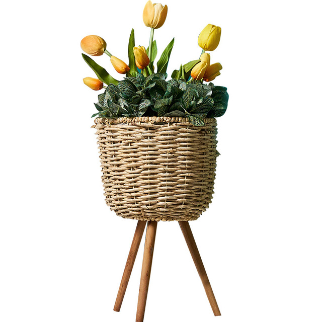 Bodenstehende Blumentopf-Möbel aus Stroh